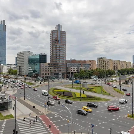 Apartmán Jana Pawla Ii Next To The Metro By Renters