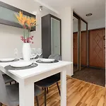 Apartman Jana Pawla Ii Next To The Metro By Renters *